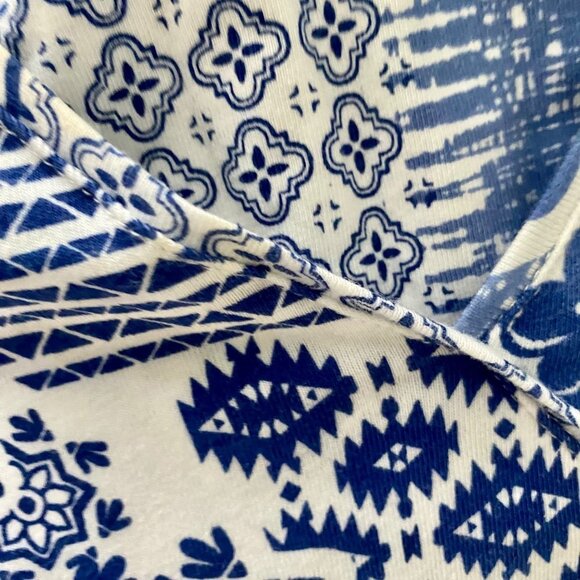 Hearts of Palm Petite Floral Cotton Blend Top Size Petite Small PS - Picture 5 of 7